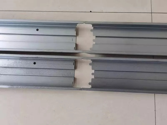4.5kw Panjur Çıtaları Rulo Şekillendirme Makinesi PLC Dönüştürücü