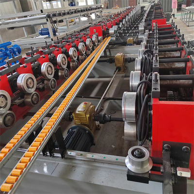 PLC Delta Kablo Kanalı Yapma Makinesi Kablo Kanalı Şekillendirme Makinesi 0.8-2.5mm