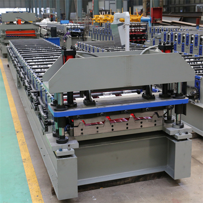 Hidrolik kesme PLC kontrol çatı paneli rulo şekillendirme makinesi çatı duvarı için 15-20m / dak