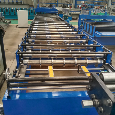 Duvar Paneli İçin Metal Renkli Çelik Galvanizli Trapez Çatı Paneli Rulo Şekillendirme Makinesi