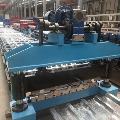 Metal Renkli Çelik Galvanizli 686 Ibr Çatı Paneli Rulo Yapı Malzemeleri İçin Şekillendirme Makinesi