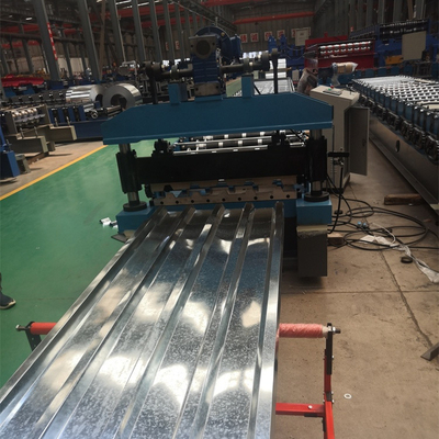 Metal Renkli Çelik Galvanizli 686 Ibr Çatı Paneli Rulo Yapı Malzemeleri İçin Şekillendirme Makinesi