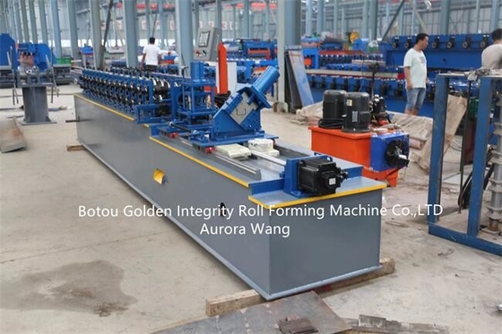 Çelik Çerçeve Saplama ve Palet Makinesi 0.3-1.2mm alçıpan profil makinesi