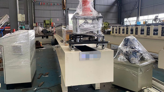 PU Köpük Kepenk Kapı Rulo Şekillendirme Makinesi 380V 50Hz 3 Faz