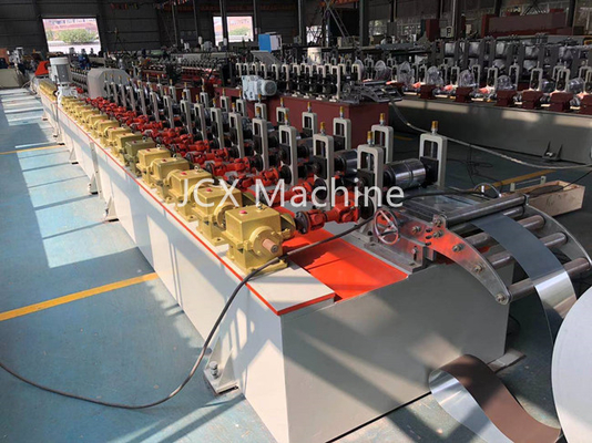 PU Köpük Kepenk Kapı Rulo Şekillendirme Makinesi 380V 50Hz 3 Faz
