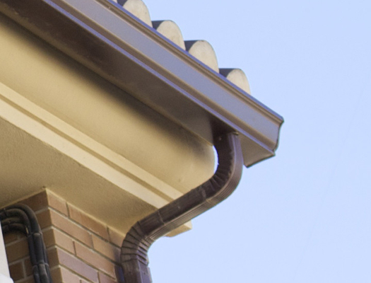 Hidrolik Kesim Downspout Boru Rulo Şekillendirme Makinesi CNC Kontrol Enerji Tasarrufu