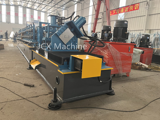 H Delme ile 15-35m / Min Metal Saplama ve Palet Makinesi UC Kanalı