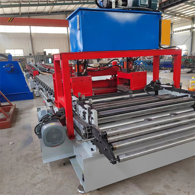 Galvanizli Çelik 0.8-2.5mm Kablo Kanalı Rulo Şekillendirme Makinesi PLC Kontrol